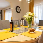 Jurkin Apartment *